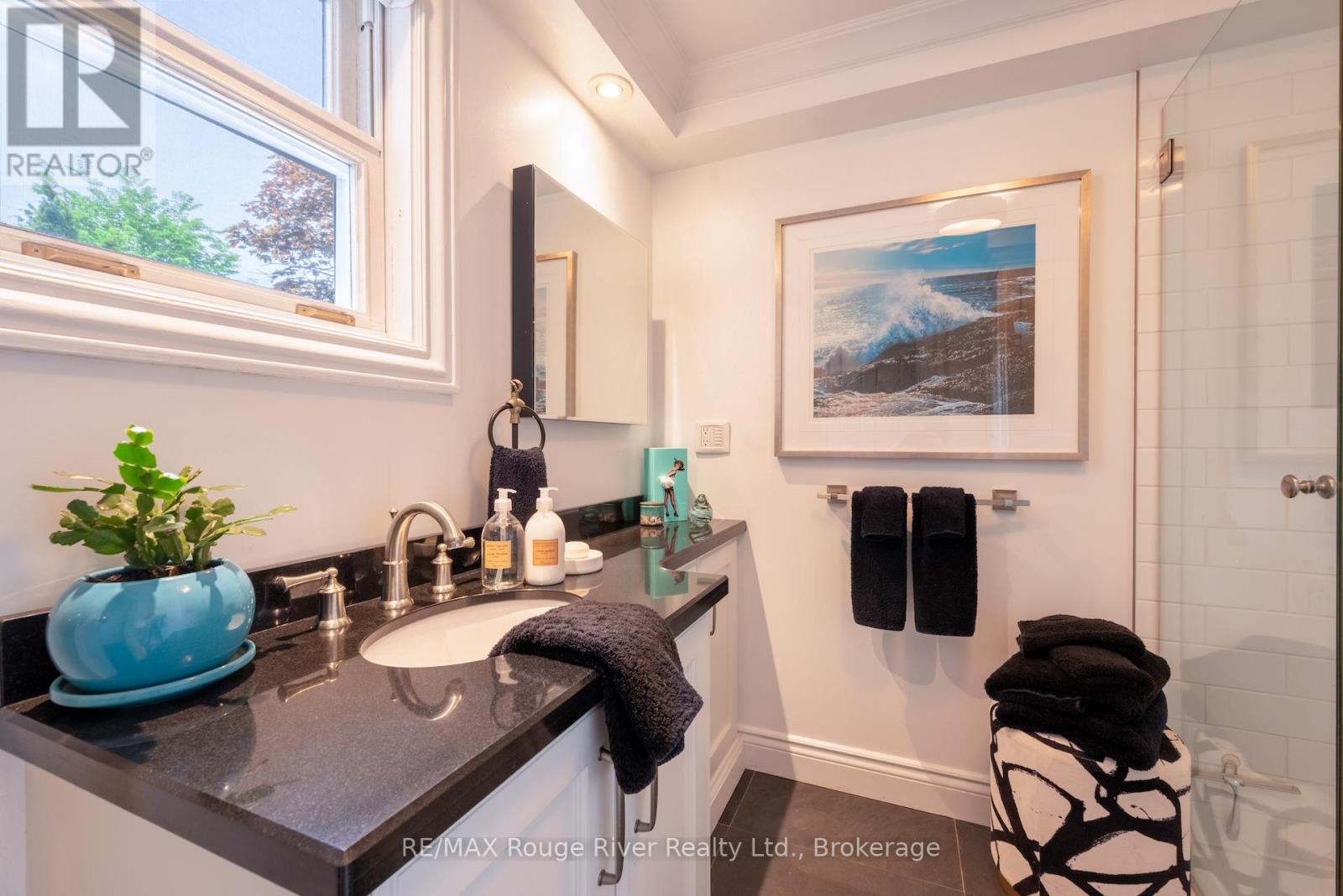 181 ONTARIO STREET - 25