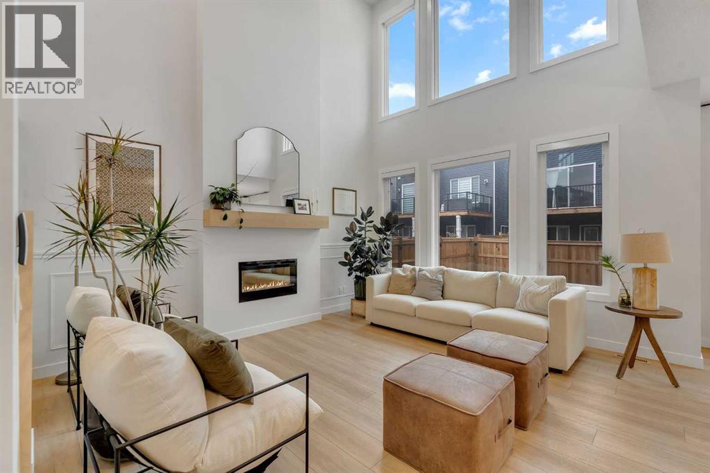 121 Amblehurst Green NW - photo 5