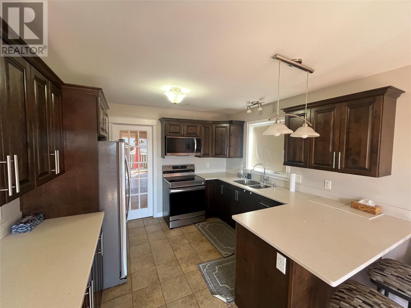 31 LIONS Road - 17