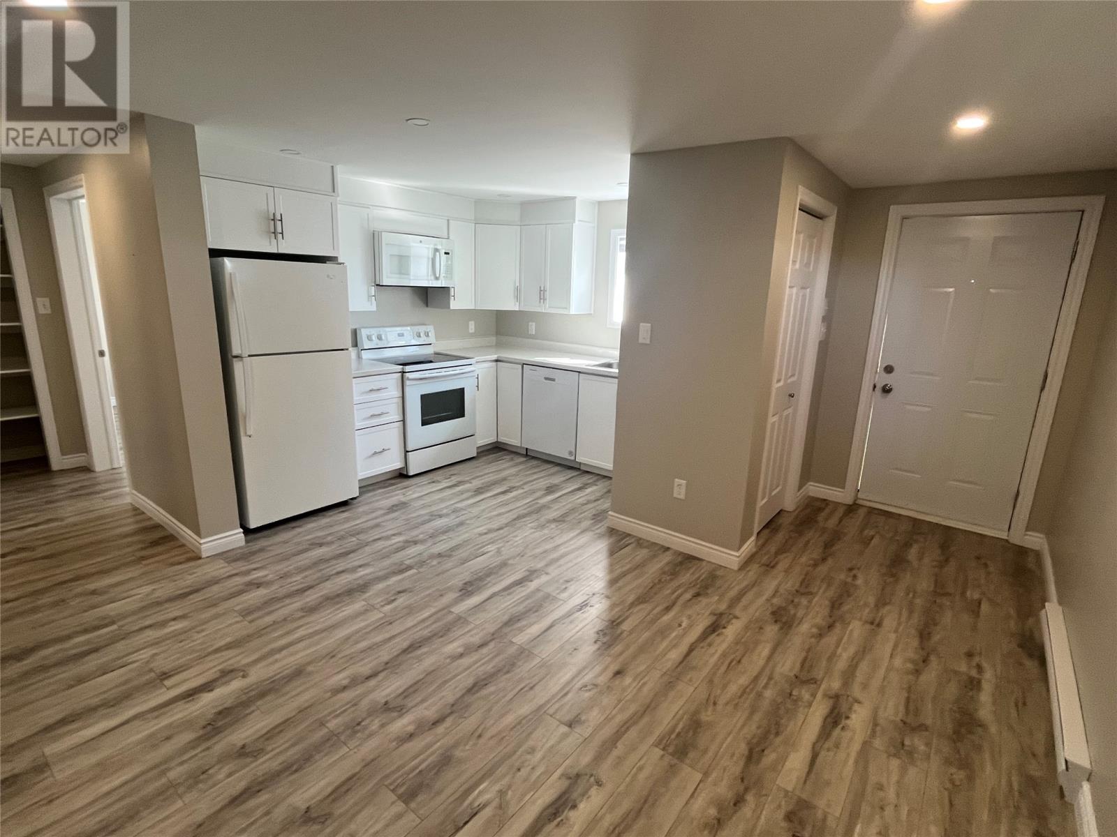 31 LIONS Road - 7