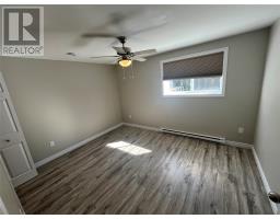 31 Lions Road thumbnail 9