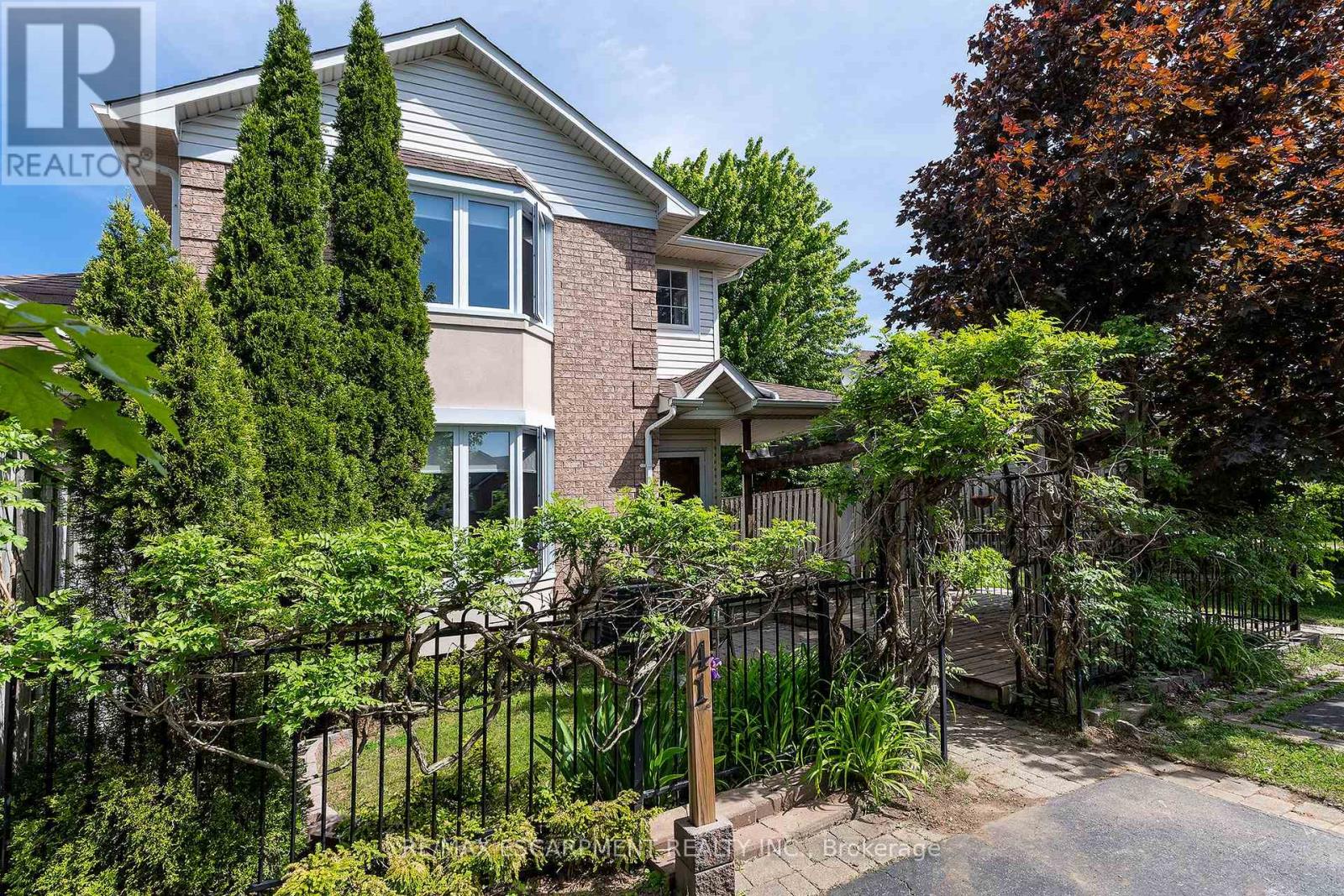 41 VALRIDGE DRIVE - 2