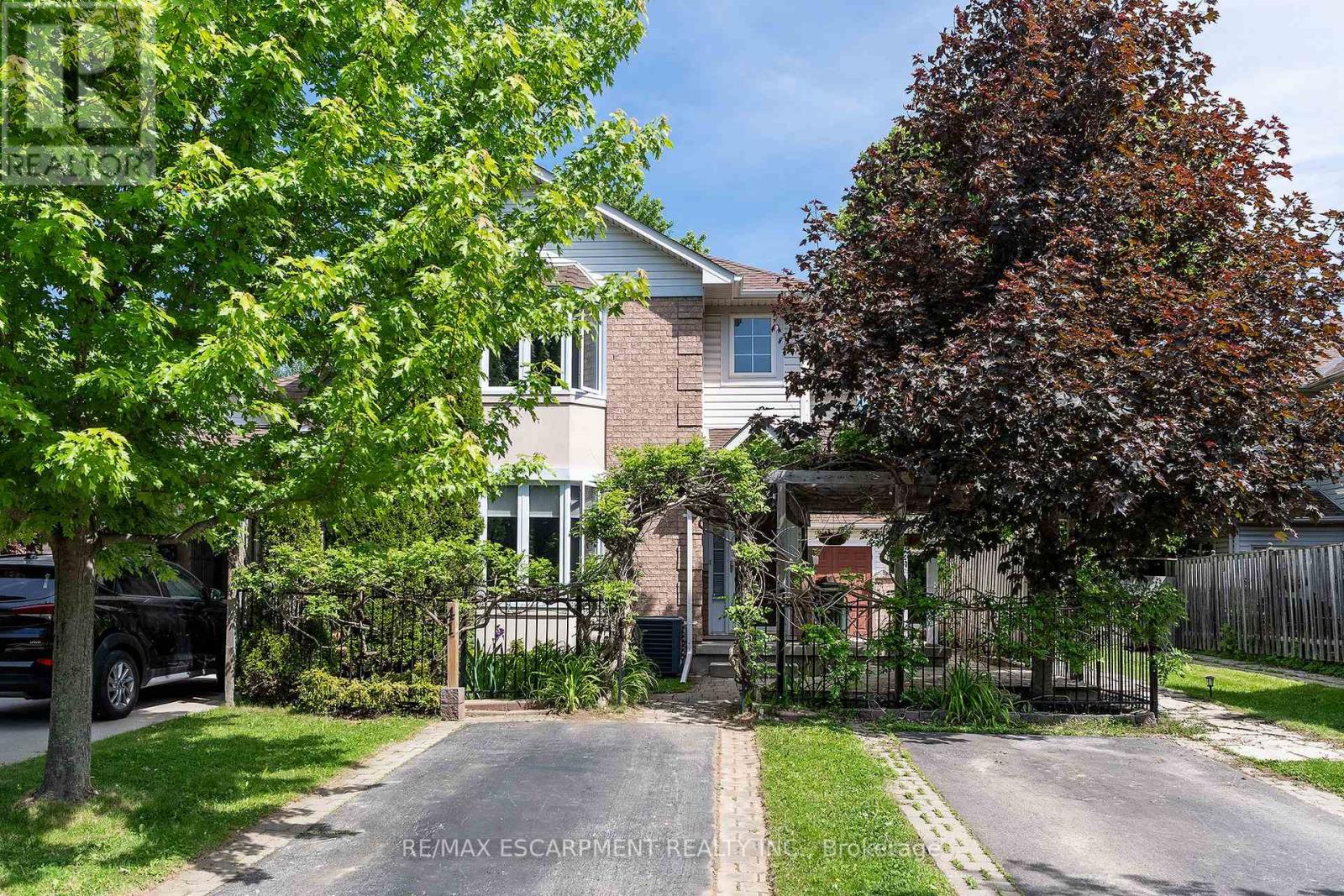 41 VALRIDGE DRIVE - 23