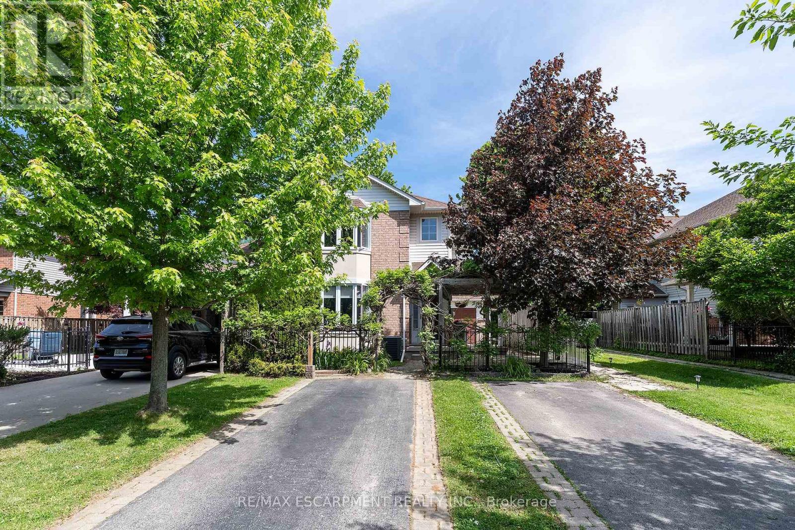 41 VALRIDGE DRIVE - 24