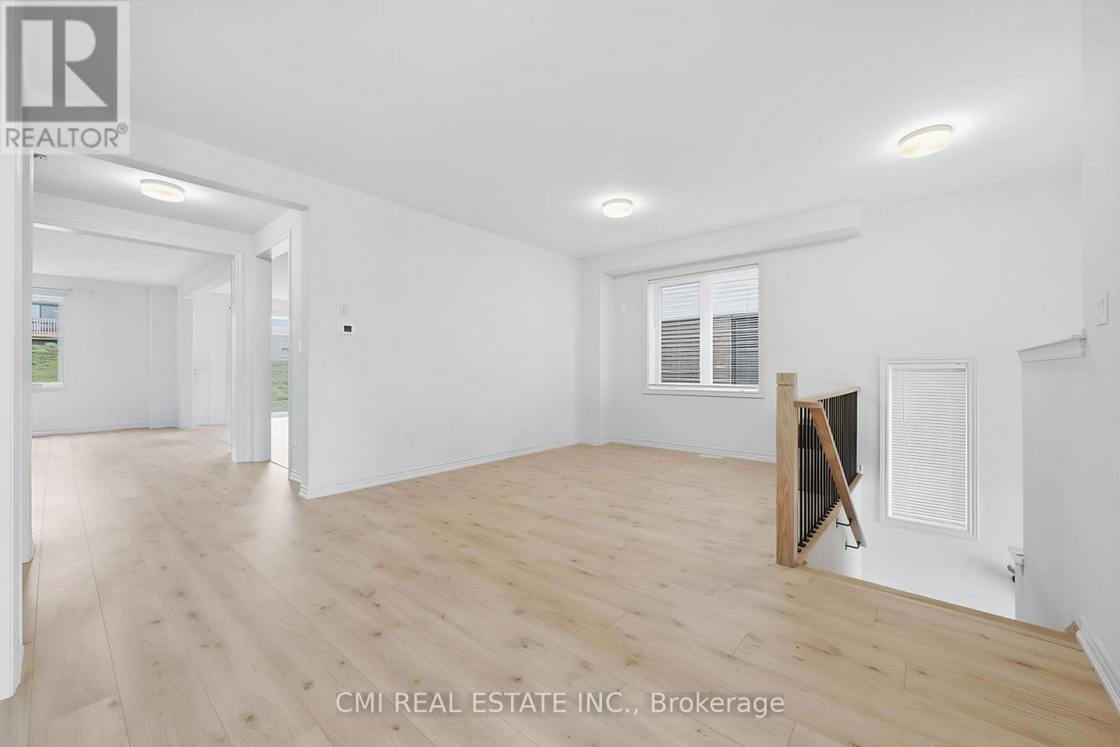 1025 TRAILSVIEW AVE AVENUE - 10