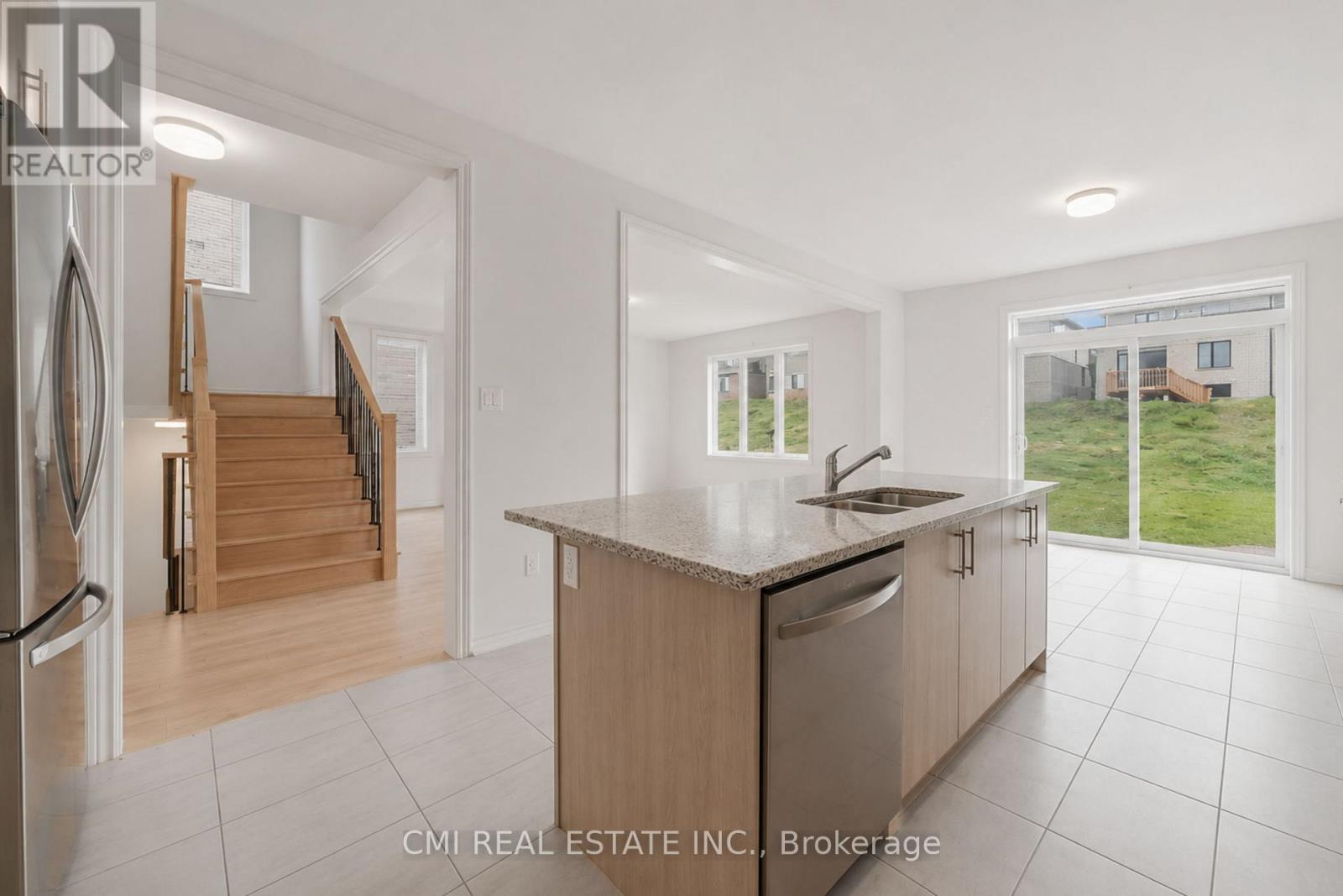 1025 TRAILSVIEW AVE AVENUE - 17