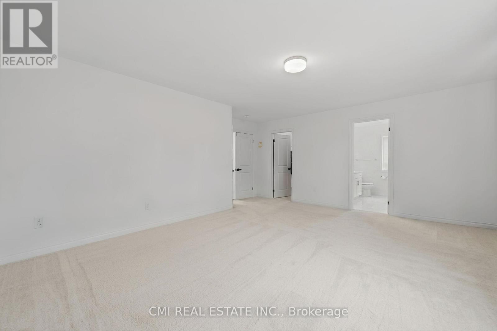 1025 TRAILSVIEW AVE AVENUE - 28