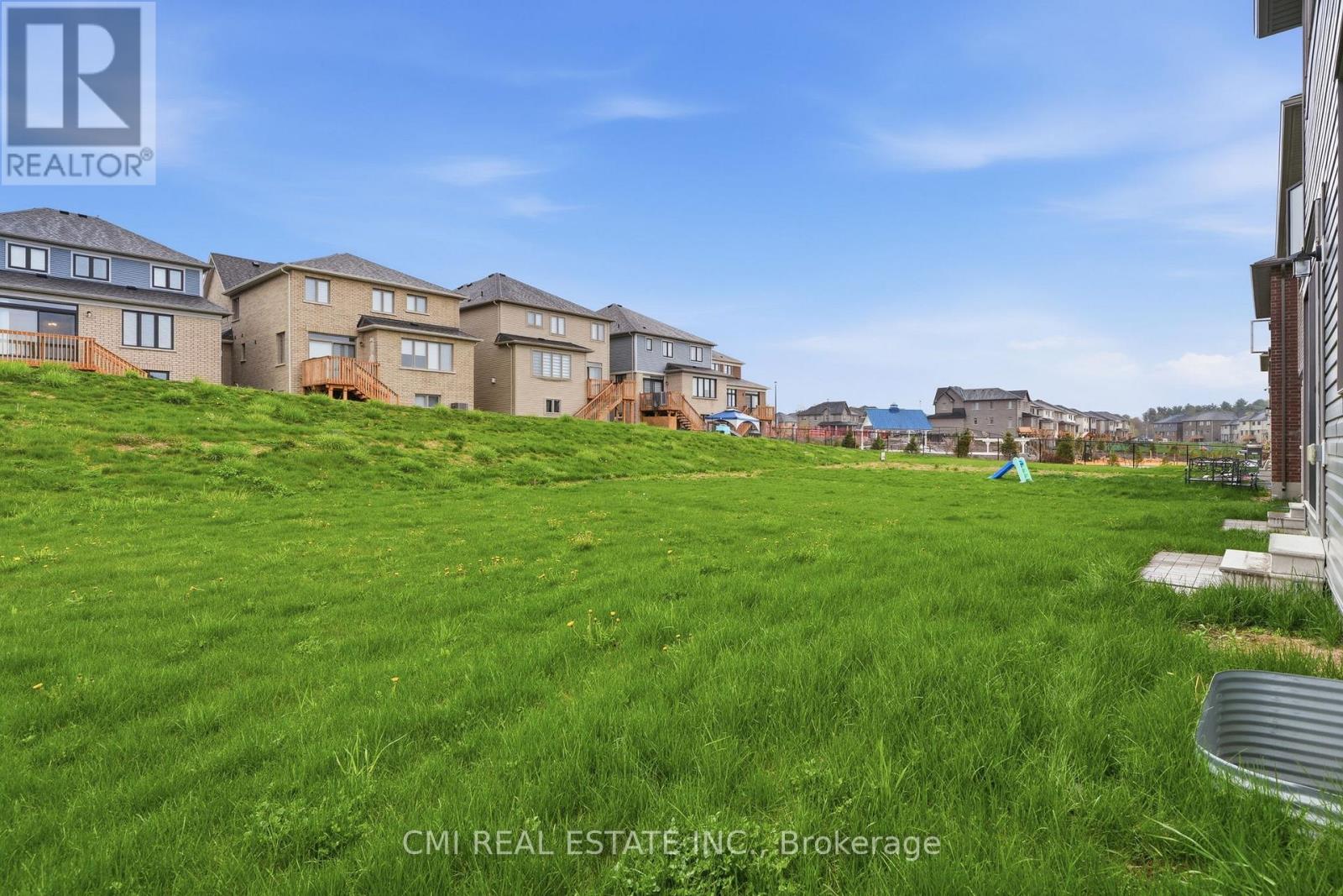1025 TRAILSVIEW AVE AVENUE - 47
