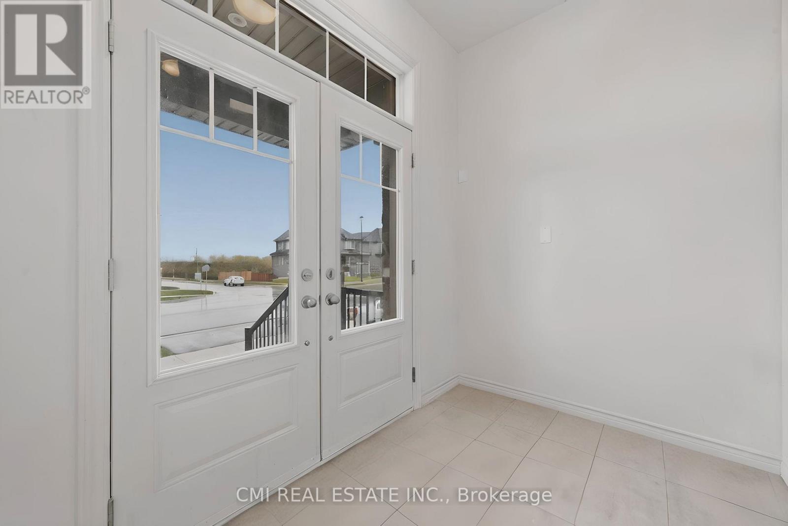 1025 TRAILSVIEW AVE AVENUE - 6