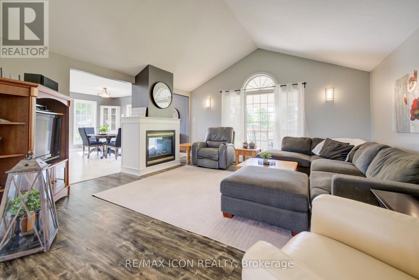 540 SLIGO ROAD W - 7