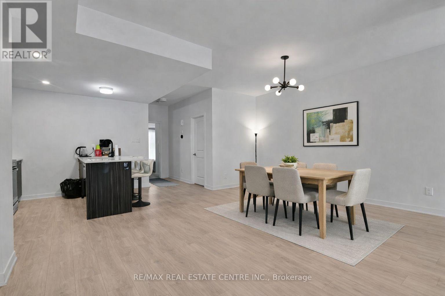3 Bed, 2 Bath House for Sale in Ottawa – 216 PARNIAN PVT PRIVATE, Ottawa – MLS# X13414920 - Image 8