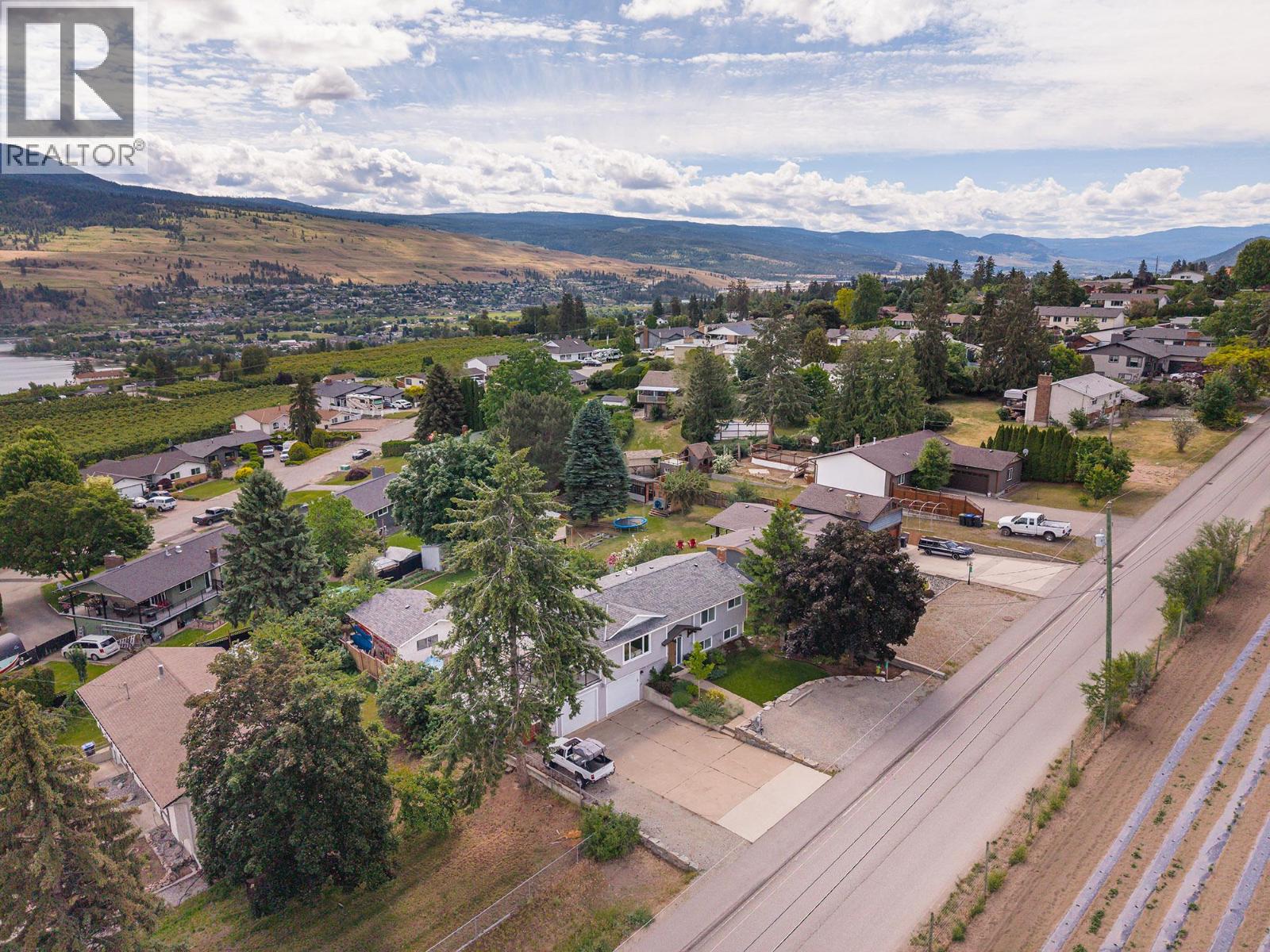  11863 Bond Road, Lake Country