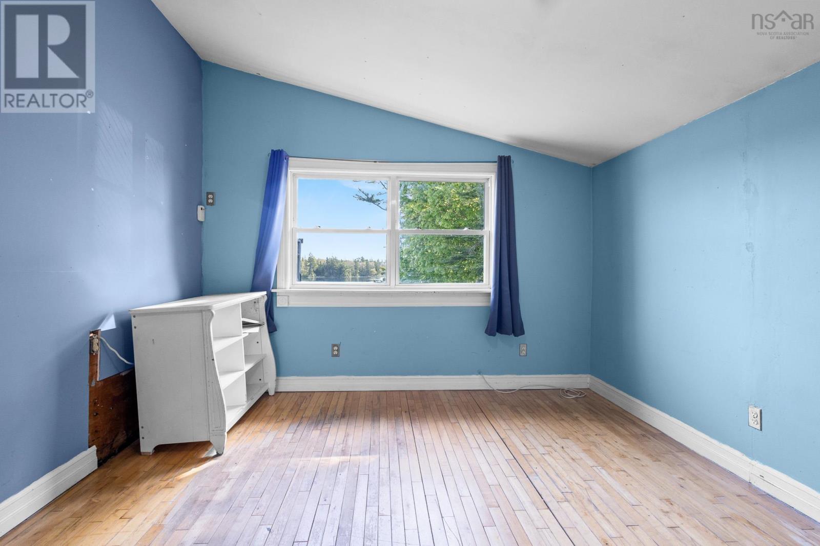 Property 26 of 47 of 2883 Sackville Drive