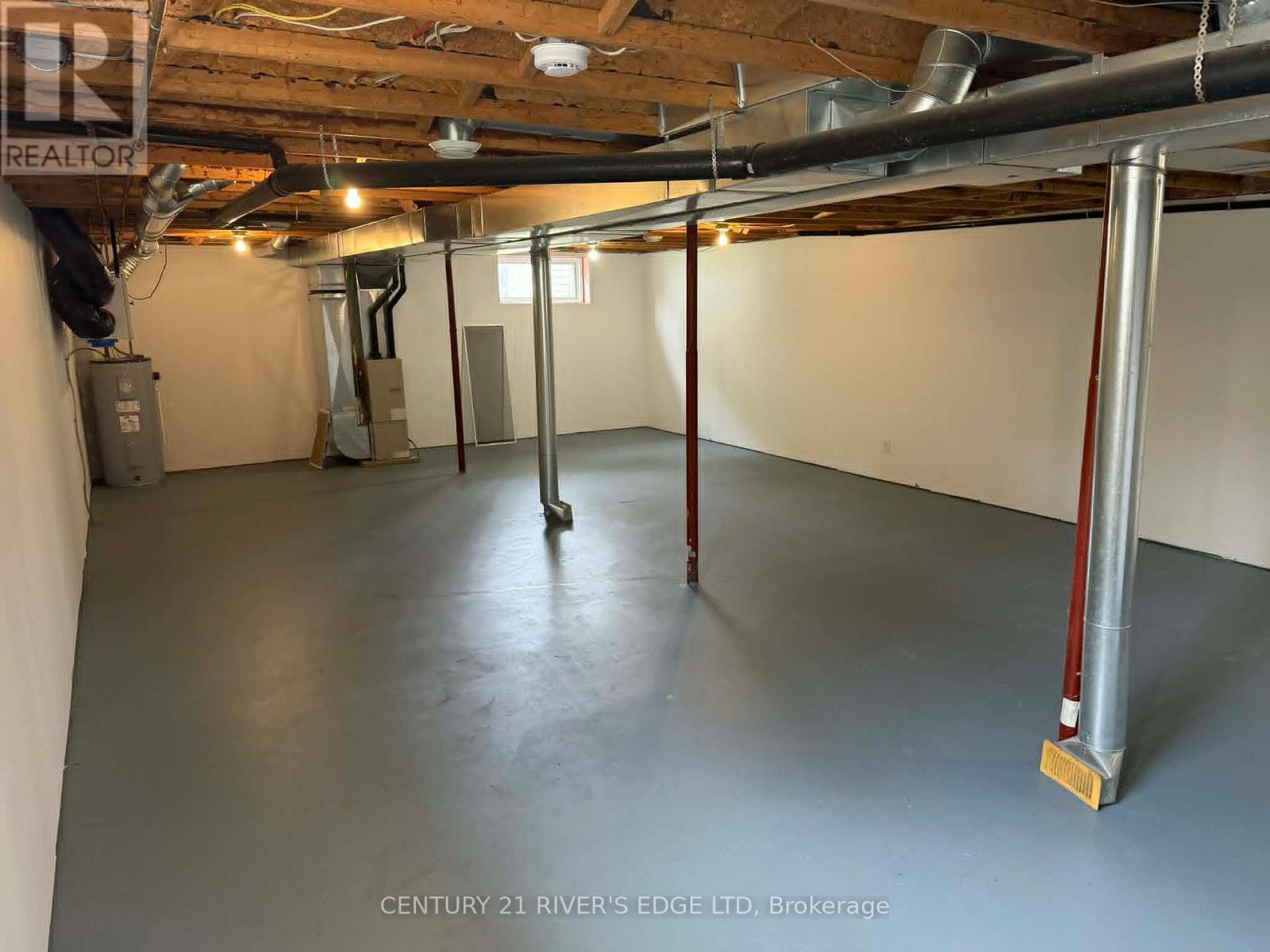 72 ST LAWRENCE STREET - 17