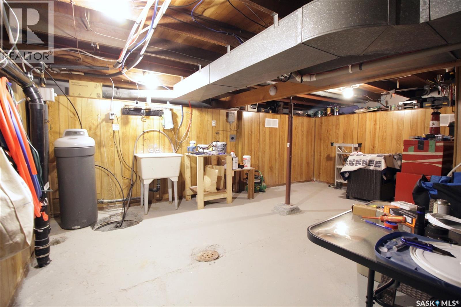 1023 Mountain STREET — photo 22