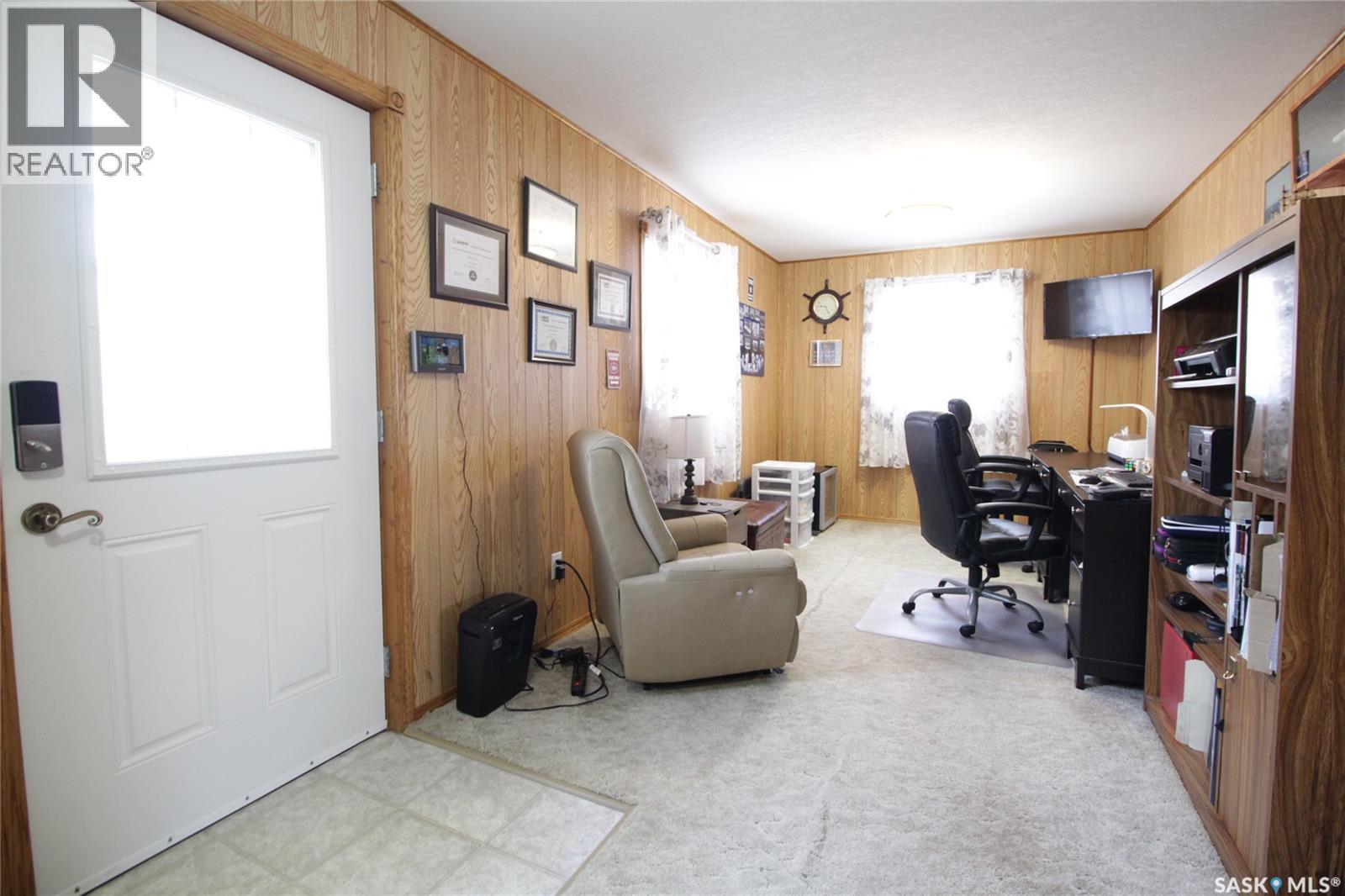 1023 Mountain STREET — photo 17