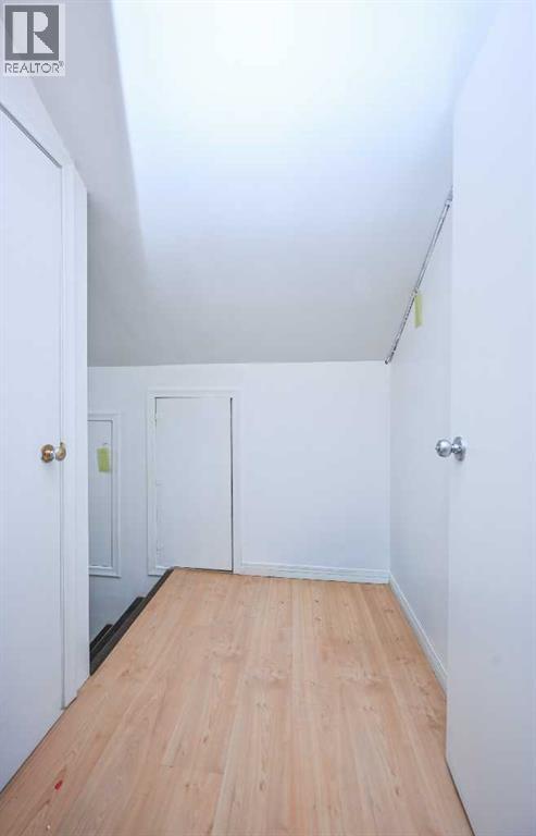 10112 104 Avenue SW — photo 13