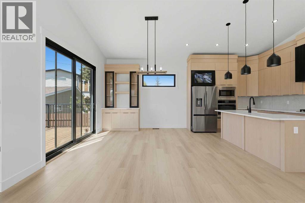 27 Glacier Drive SW — photo 10
