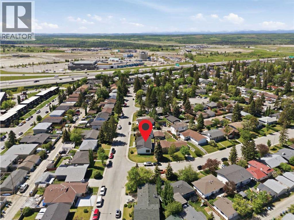 27 Glacier Drive SW — photo 47