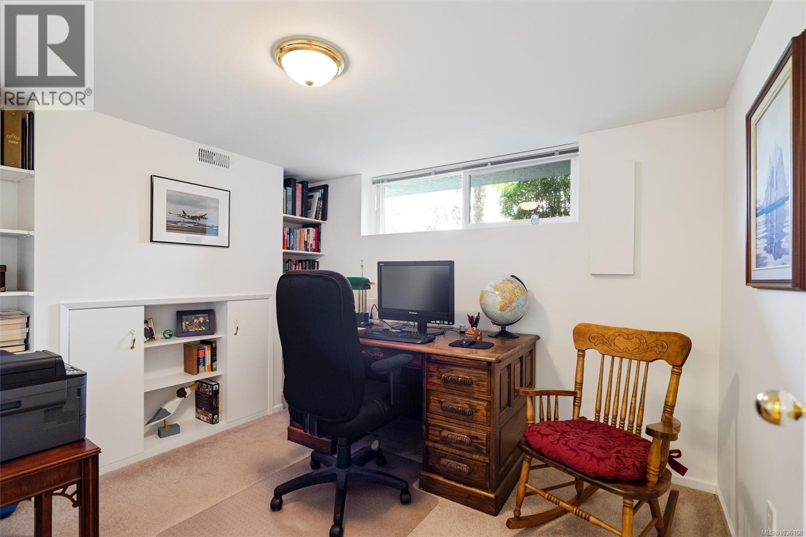 2090 McNeill Ave - 41