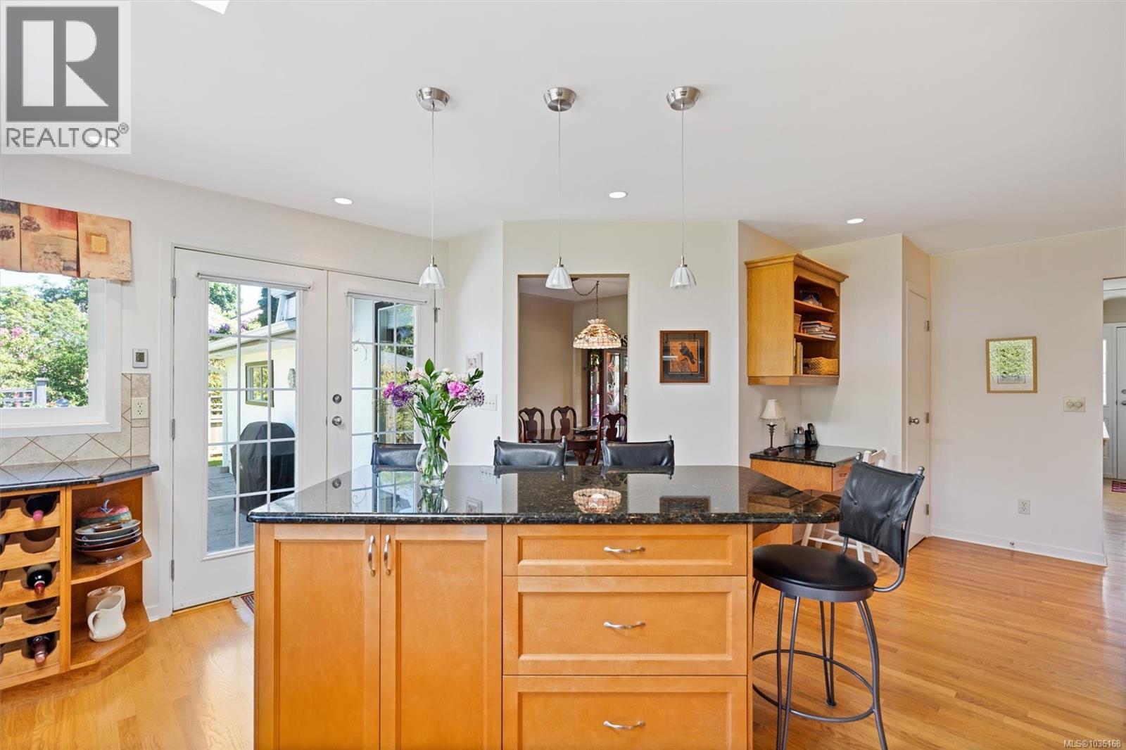 2090 McNeill Ave - 16