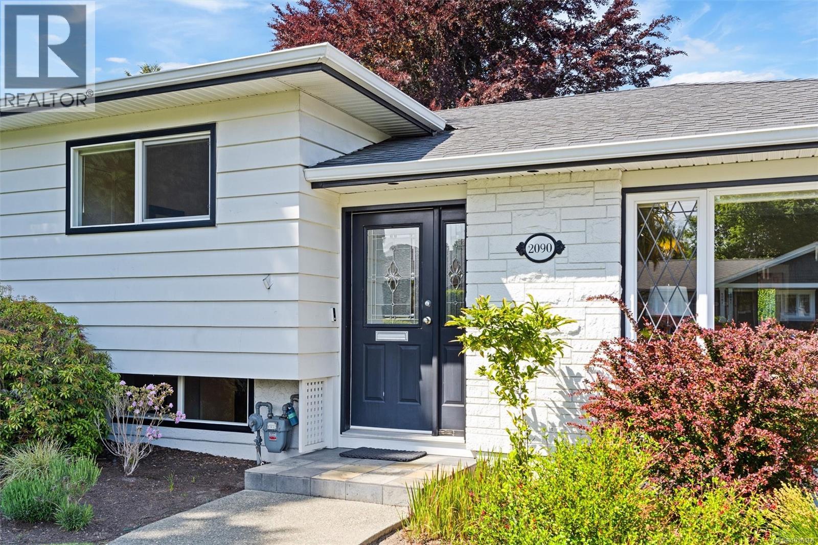 2090 McNeill Ave - 8