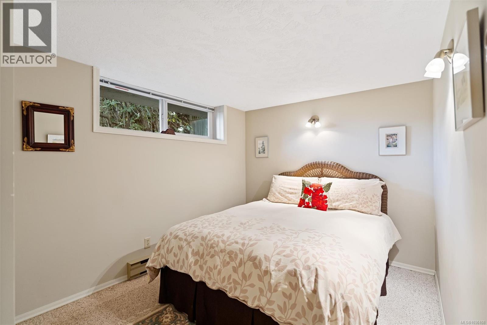 2090 McNeill Ave - 38