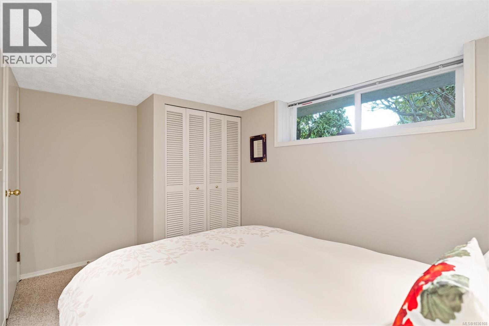 2090 McNeill Ave - 39