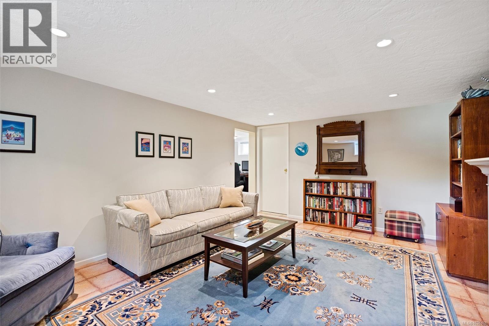 2090 McNeill Ave - 37