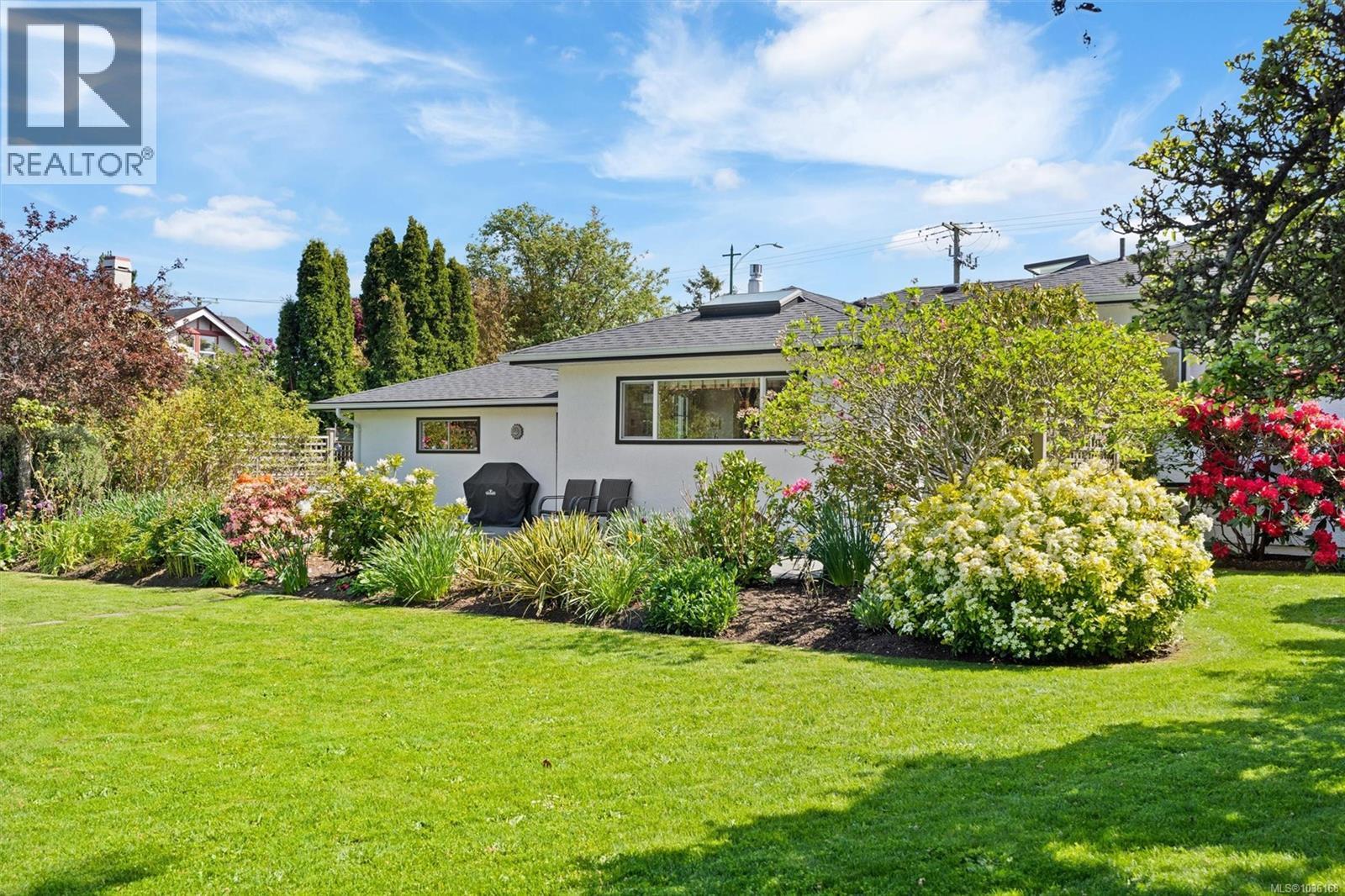 2090 McNeill Ave - 34