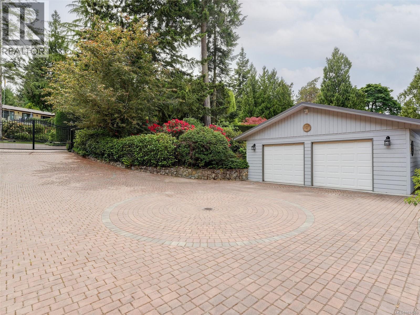 11657 Jupata Way - 39