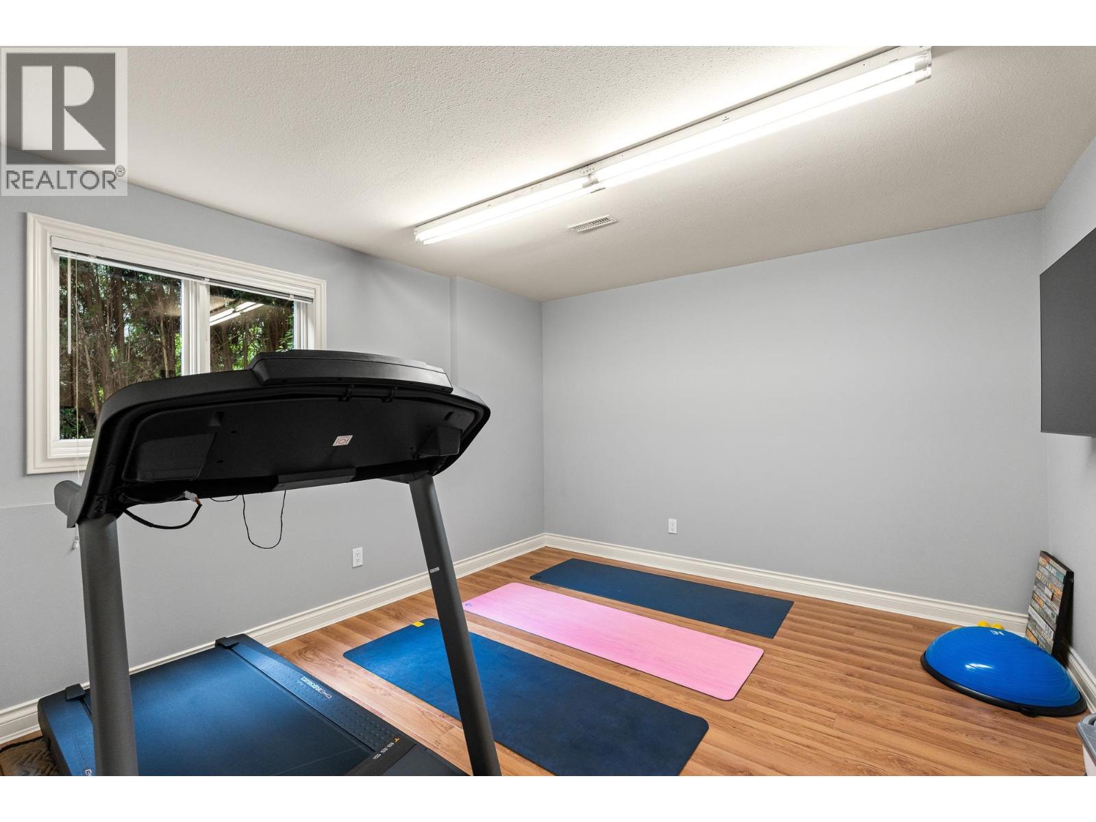 4149 COVENTRY WAY, North Vancouver