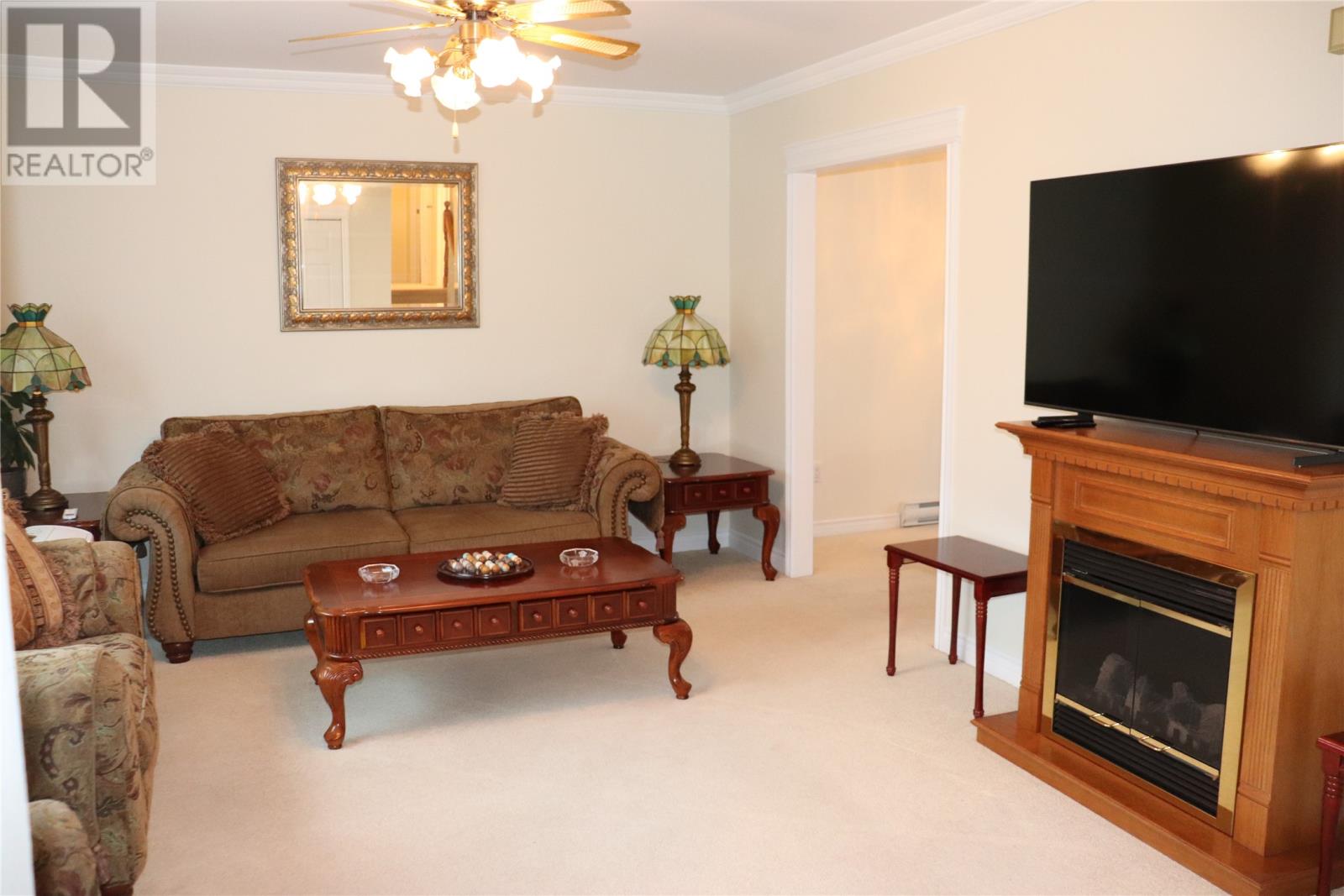 96 Colonial Avenue - 6