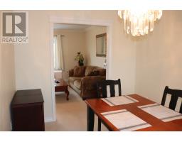 96 Colonial Avenue thumbnail 10