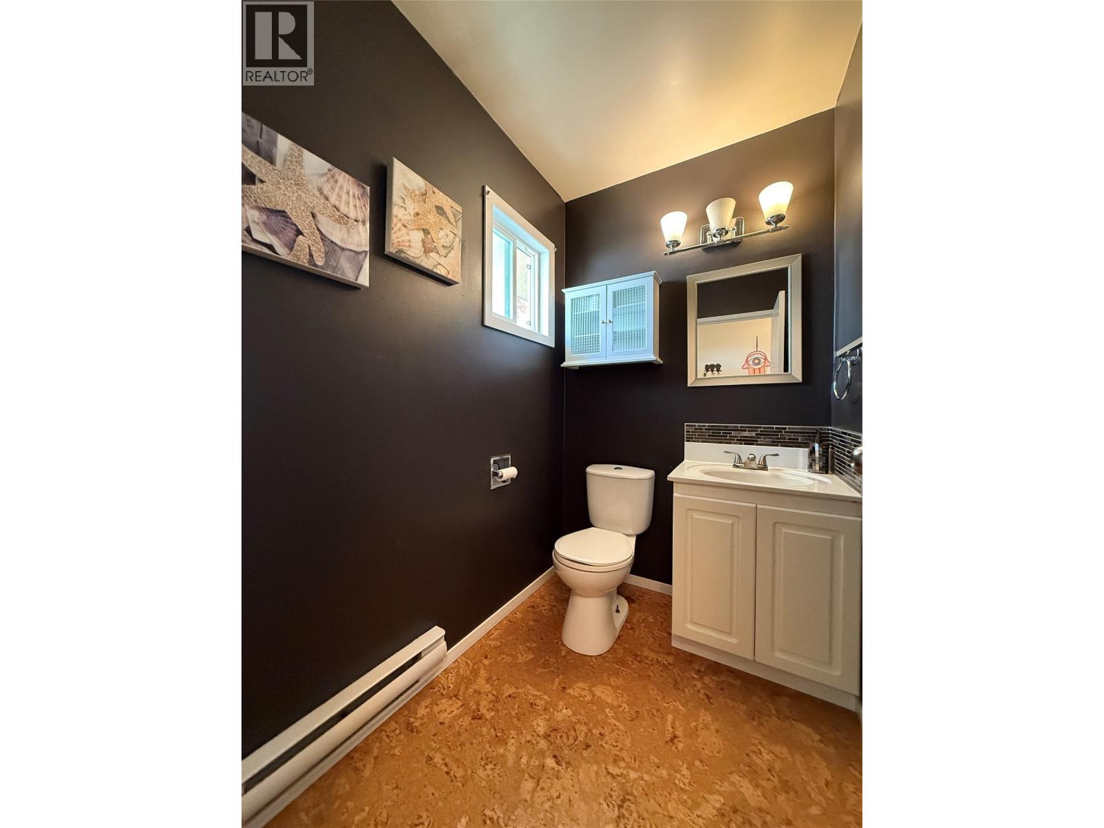 467 Richards Street W - 23