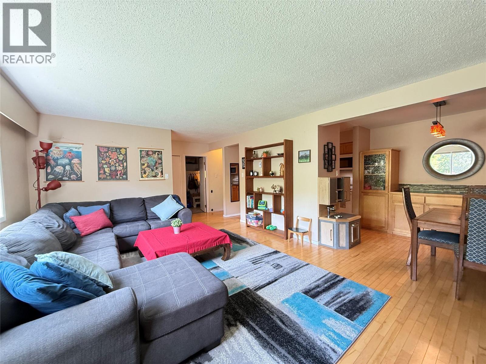 467 Richards Street W - 17
