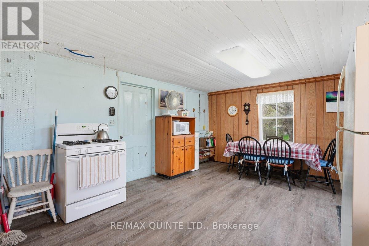 115 GIBSON ROAD - 24