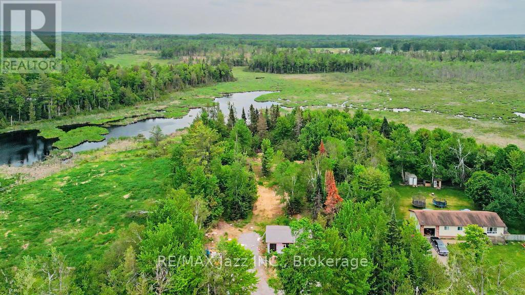 3338 MONCK ROAD - 24