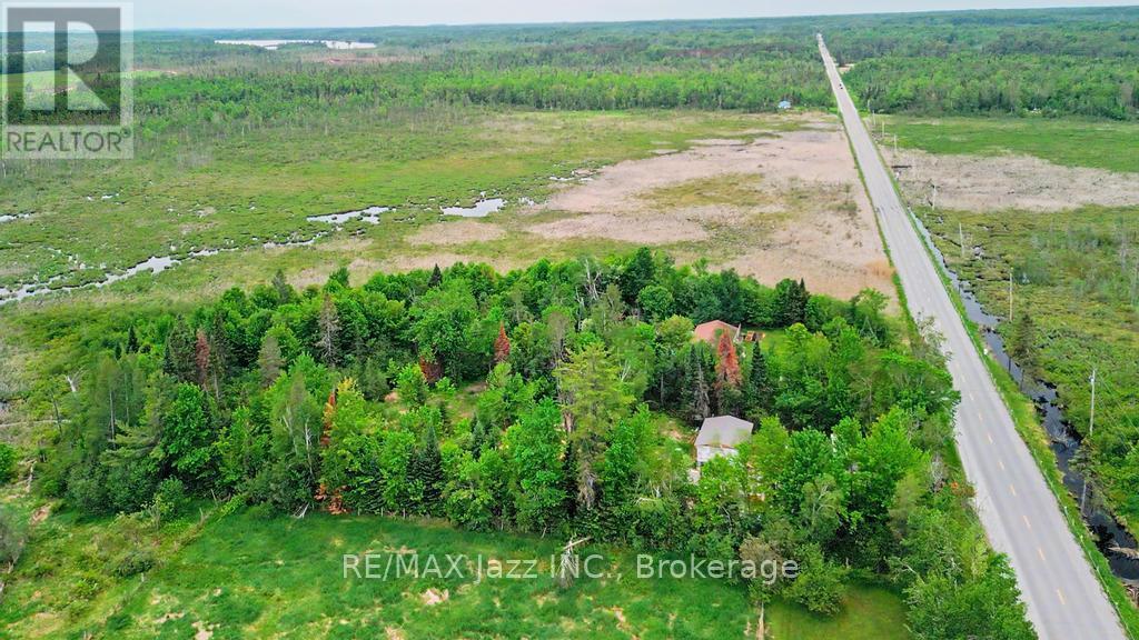 3338 MONCK ROAD - 22