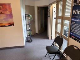 305 475 Provencher Boulevard, Winnipeg, MB R2J4A7 Photo 9