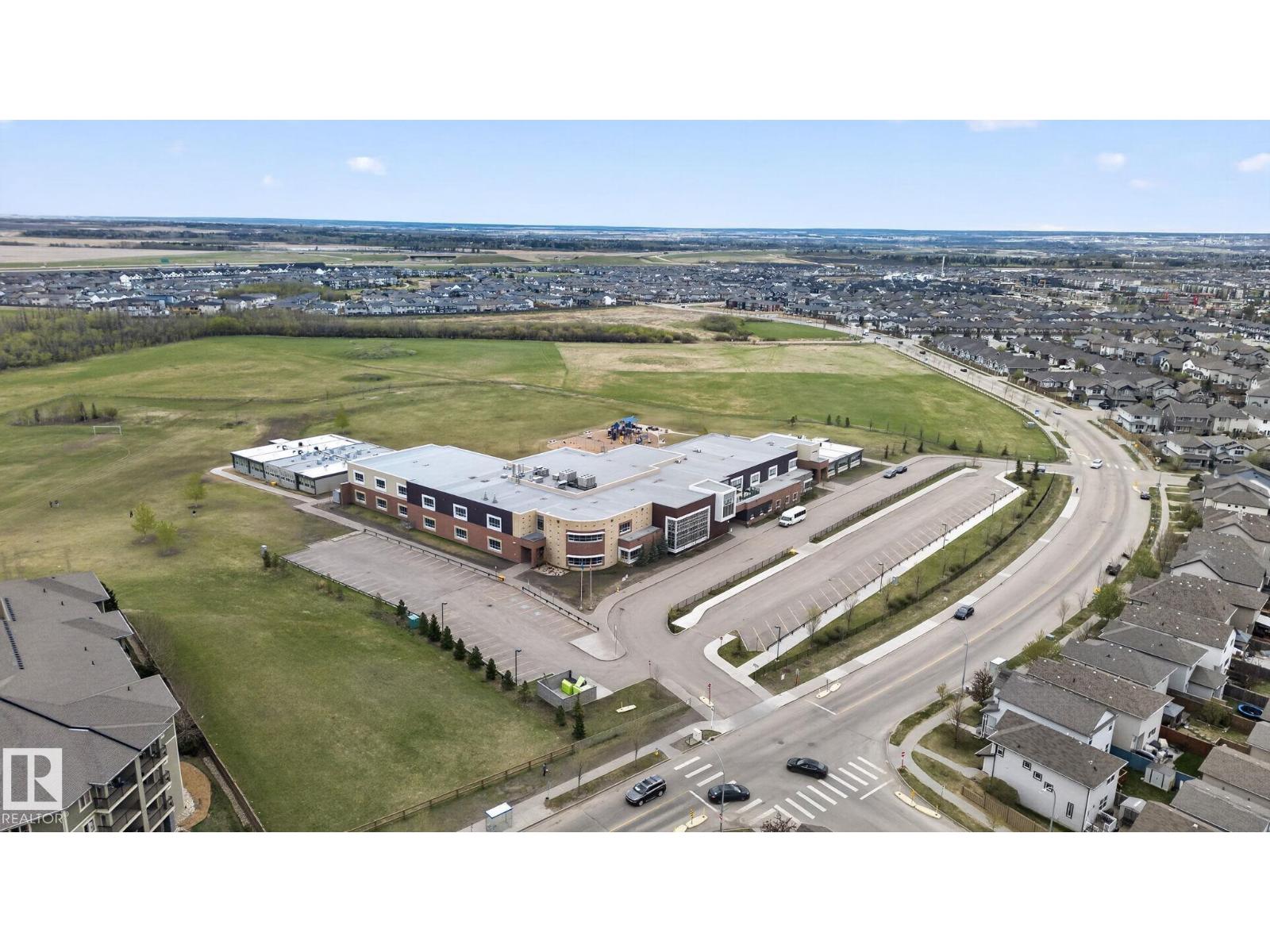 #11 450 MCCONACHIE WY NW - 6