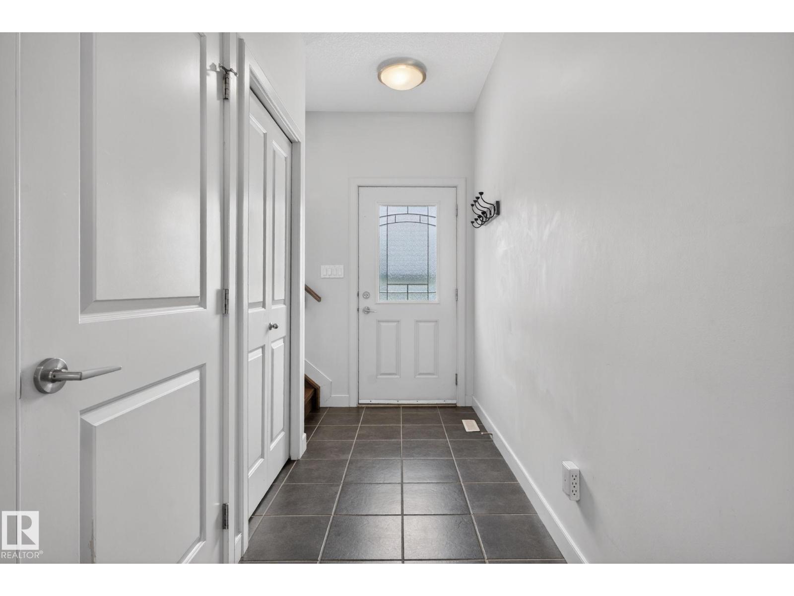 #11 450 MCCONACHIE WY NW - 8