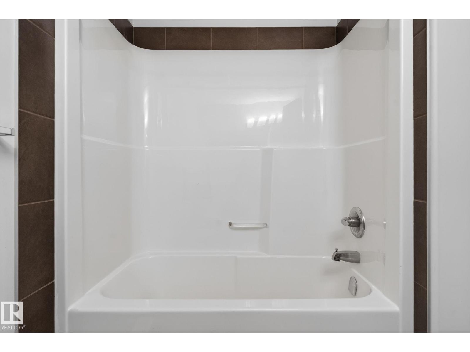 #11 450 MCCONACHIE WY NW - 33