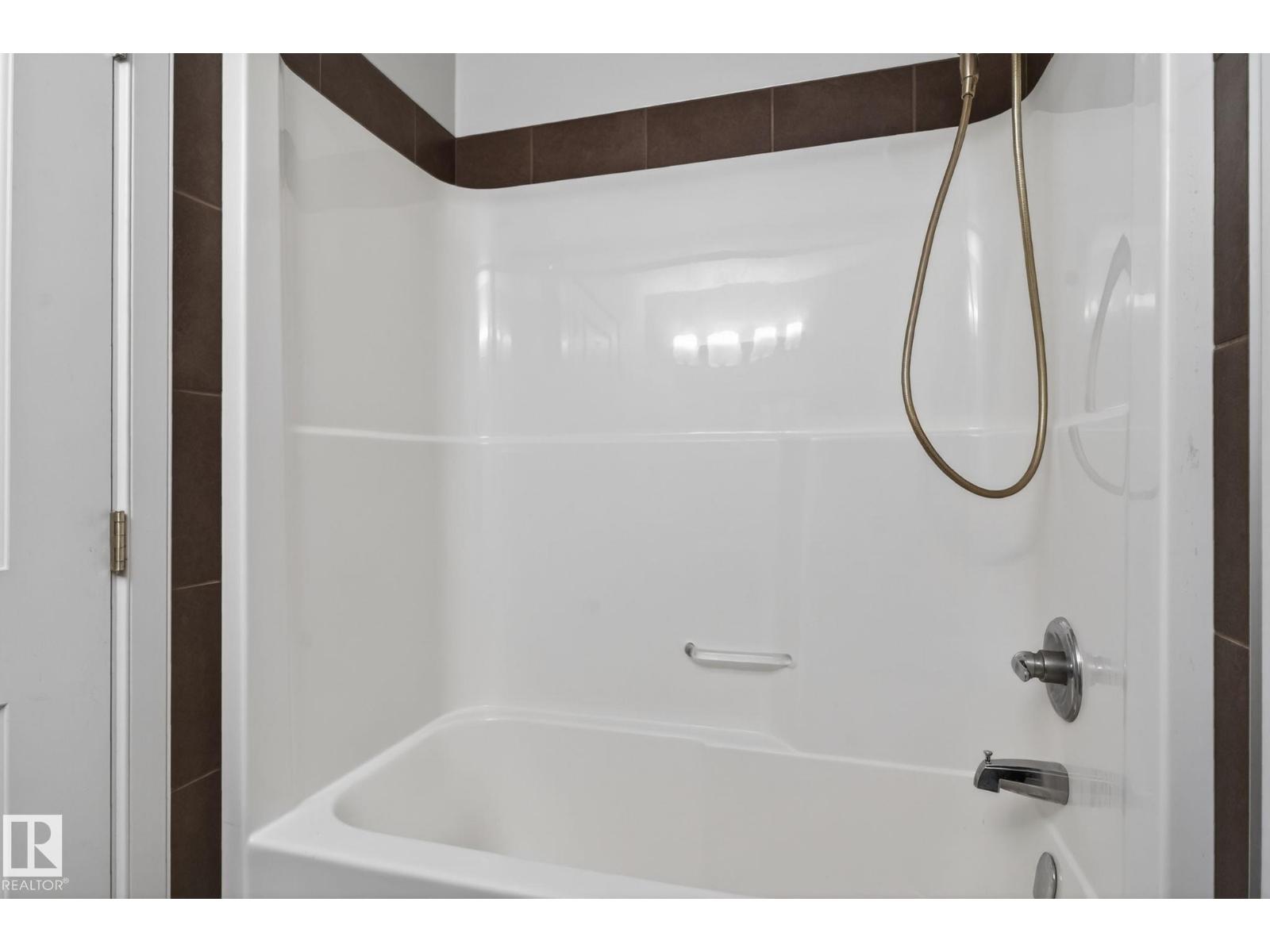 #11 450 MCCONACHIE WY NW - 28
