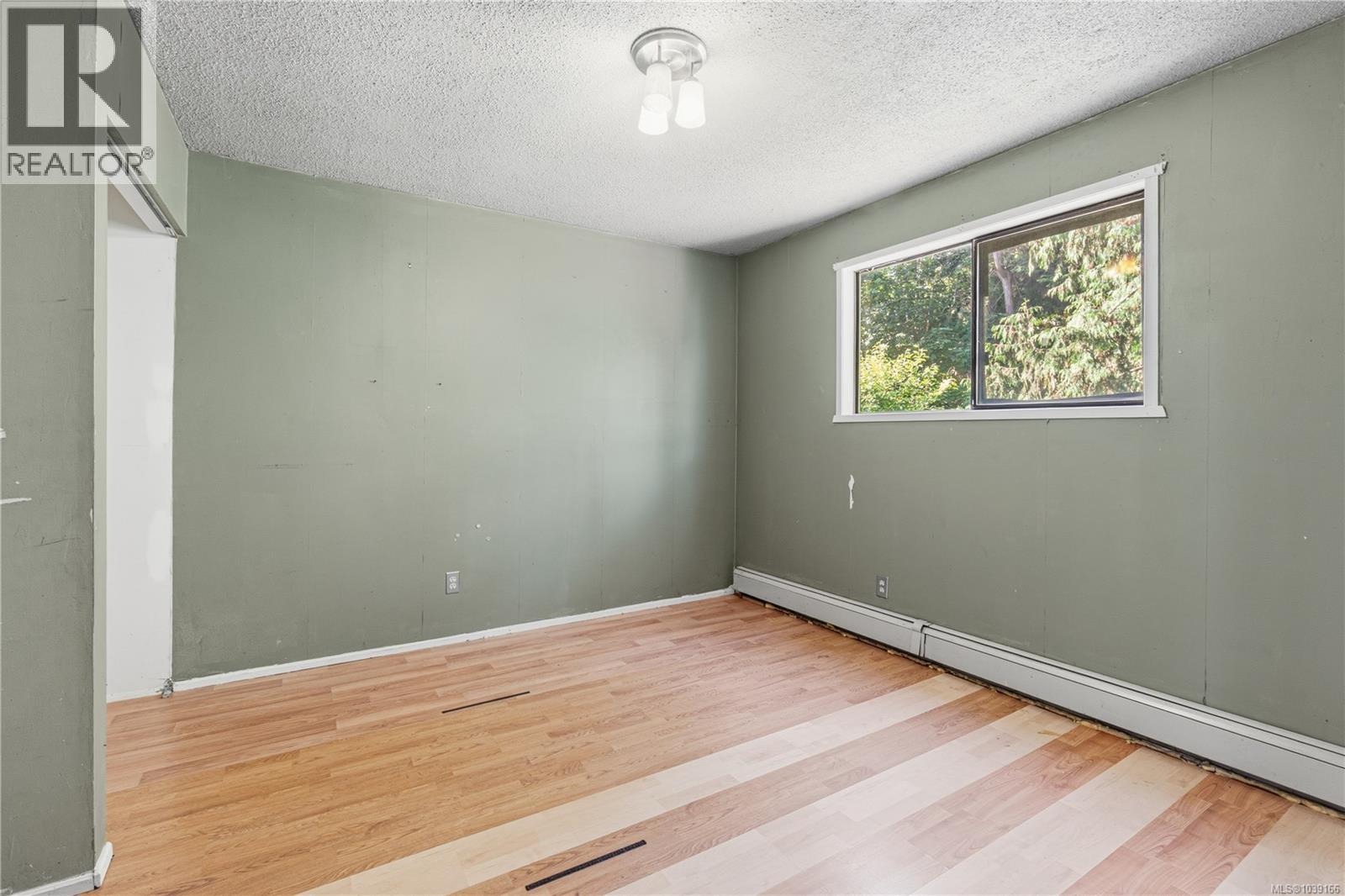 3020 Dolphin Dr - 16