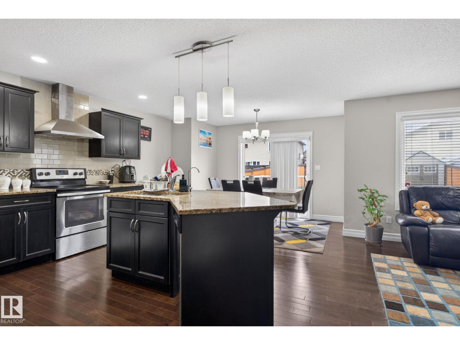 3350 18B ST NW - 11