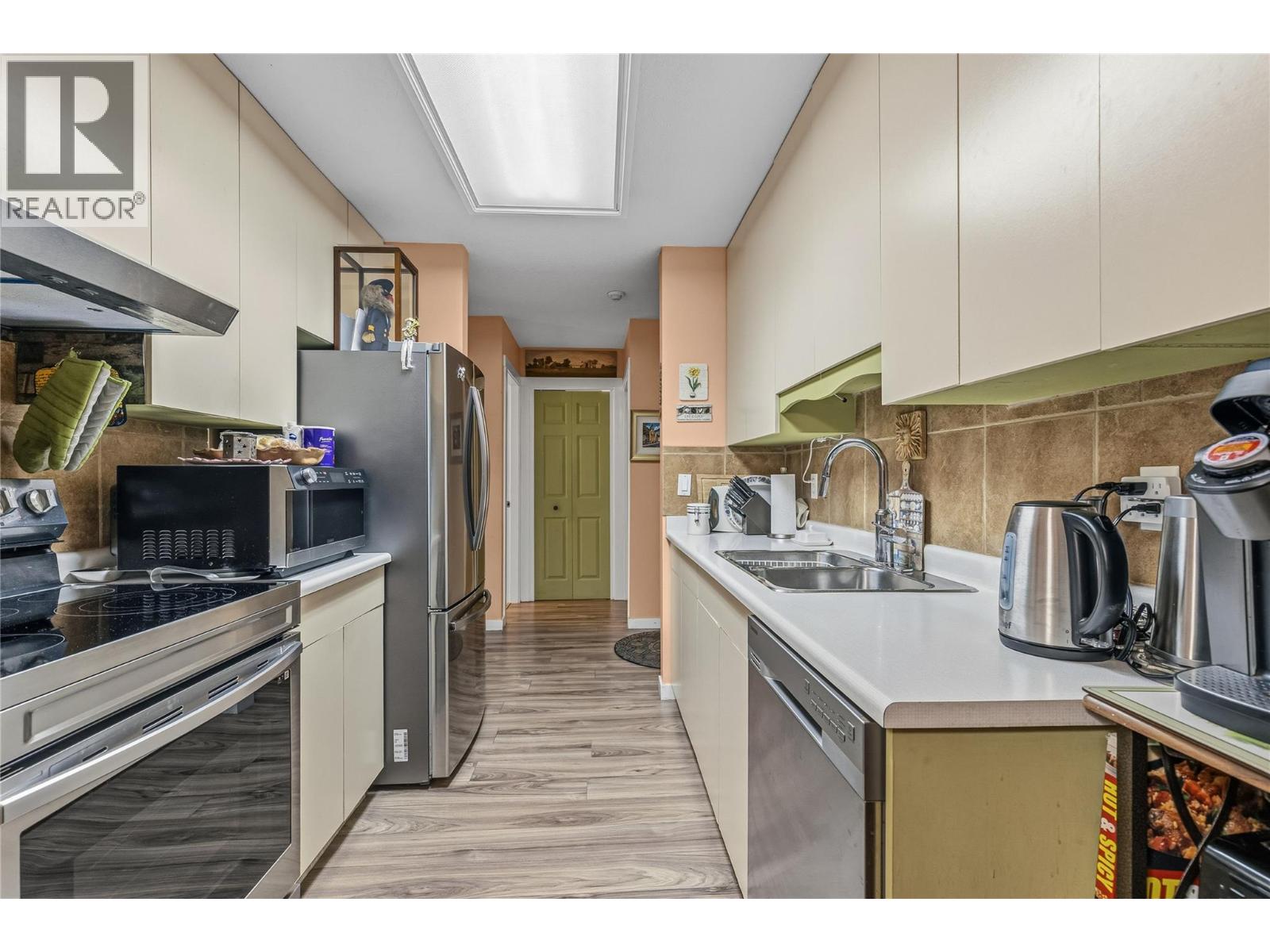 #304 3609 30 Avenue - 9