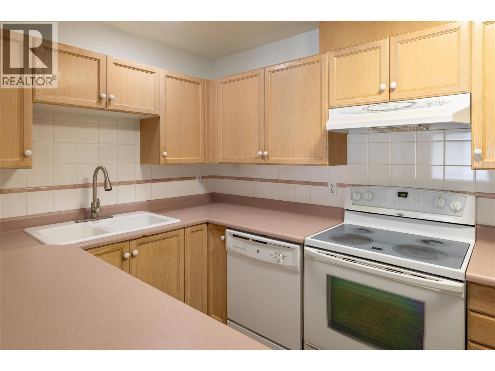 202 730 Badke Road, Kelowna