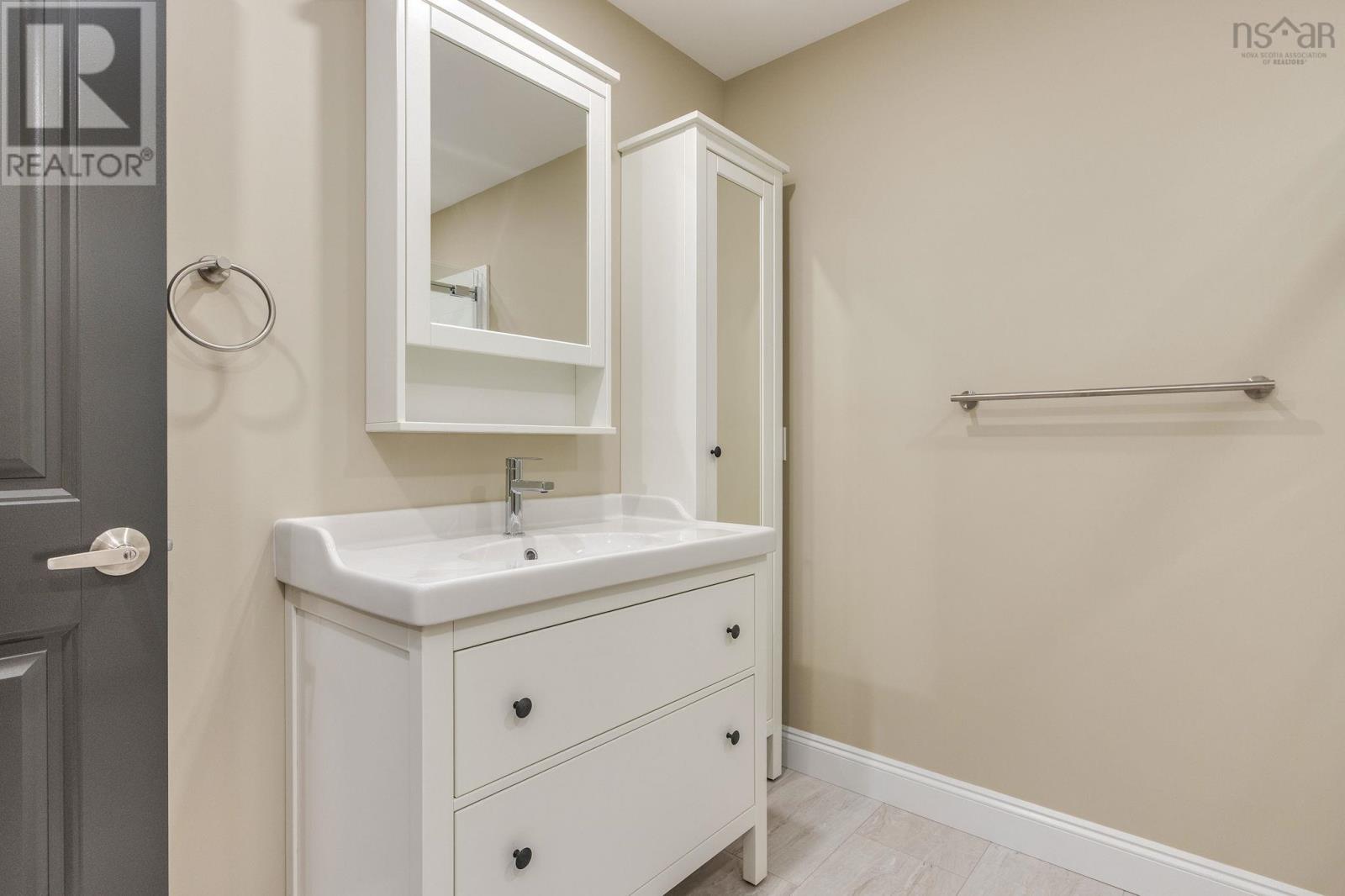 Property 41 of 49 of 181 Campbell Road