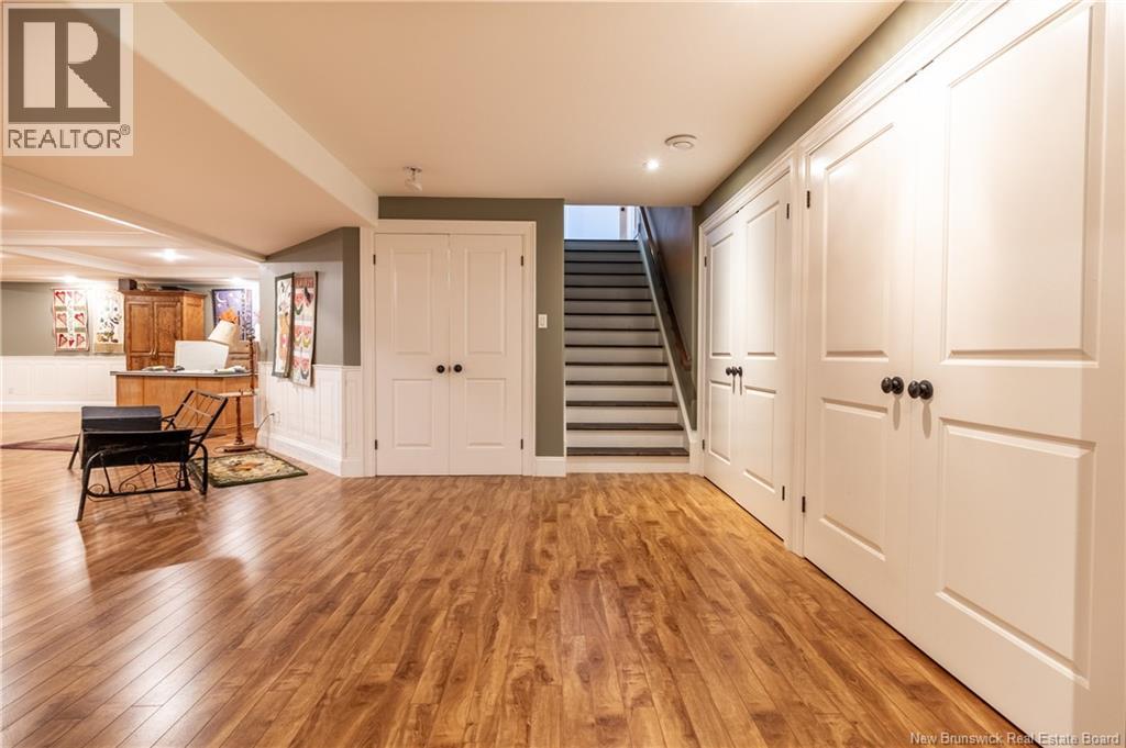 131 Creighton Street North - 47
